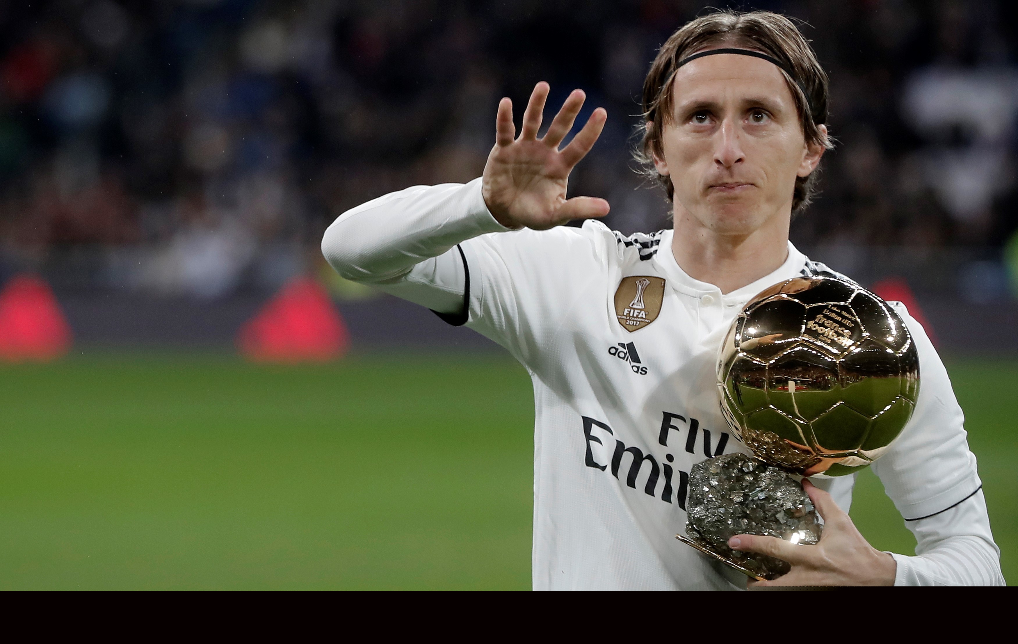 诺兰·莱恩在 1993 年正式宣布挂靴，留下多项无人能及的投手纪录